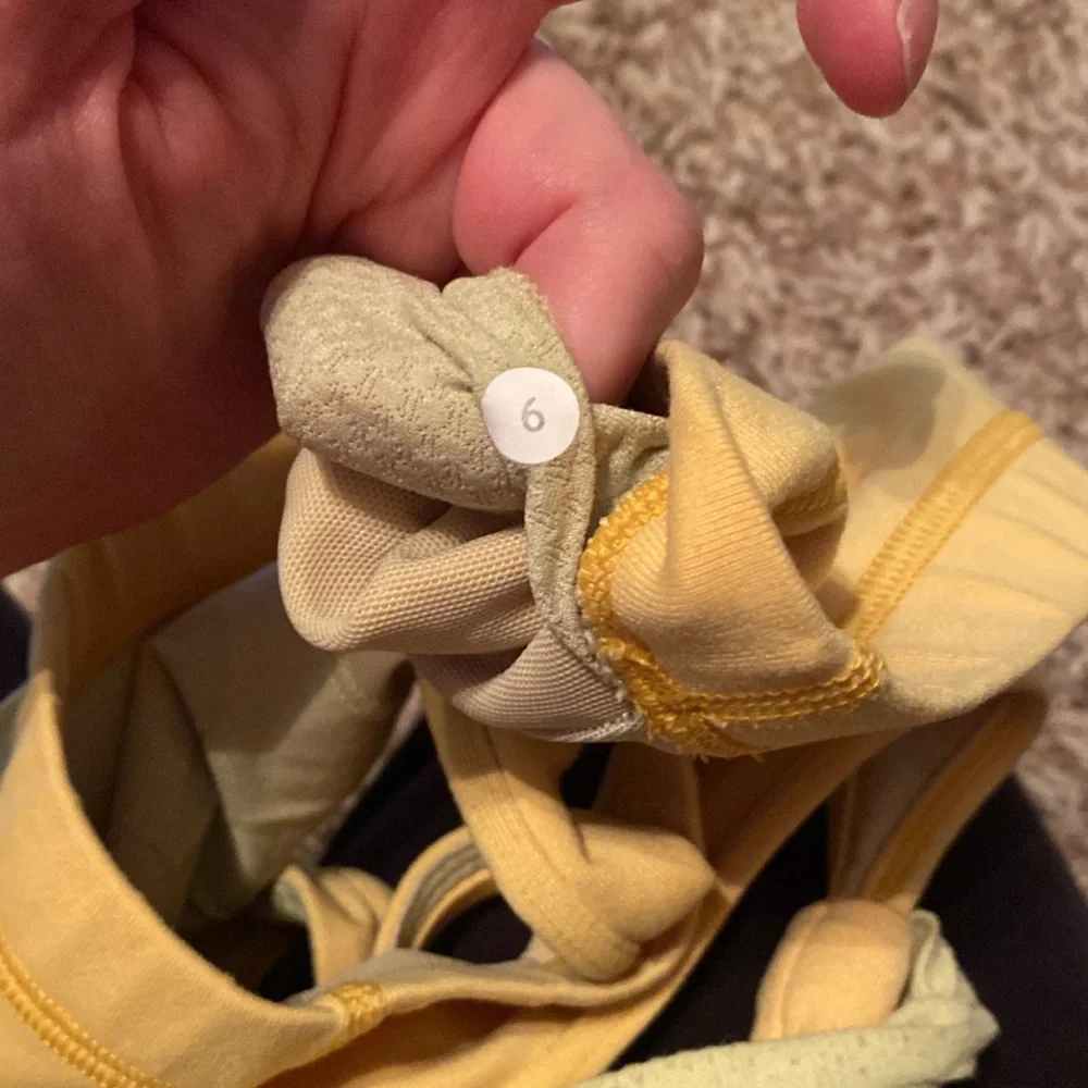 YELLOW TANK TOP - Picture 4 of 4